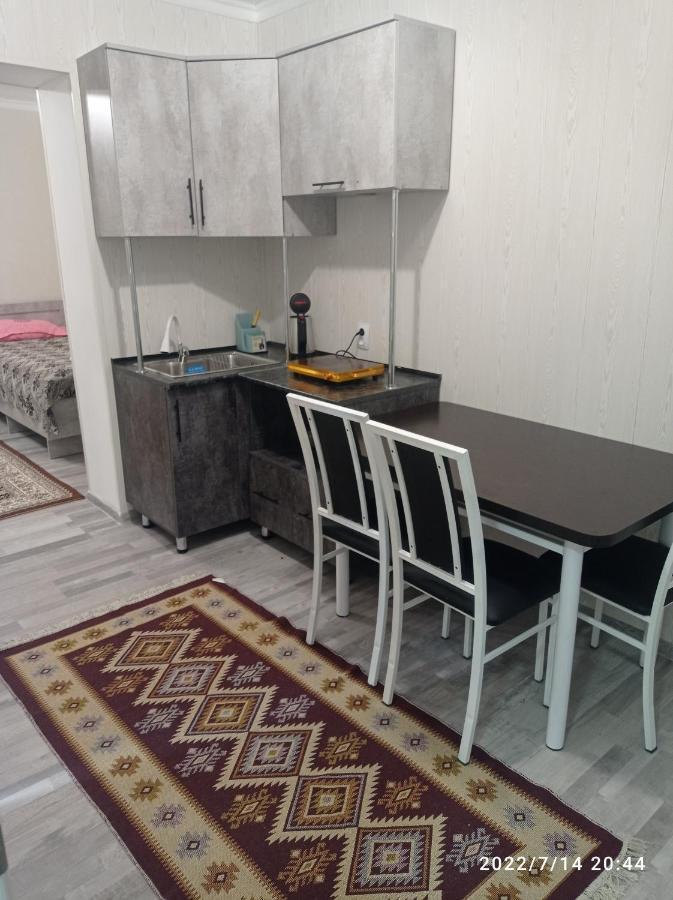 Bed and Breakfast Pamko Naryn Экстерьер фото