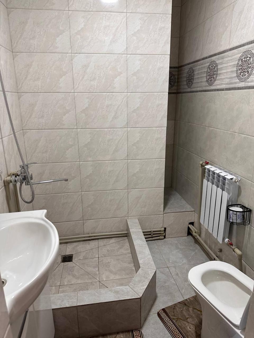 Bed and Breakfast Pamko Naryn Экстерьер фото