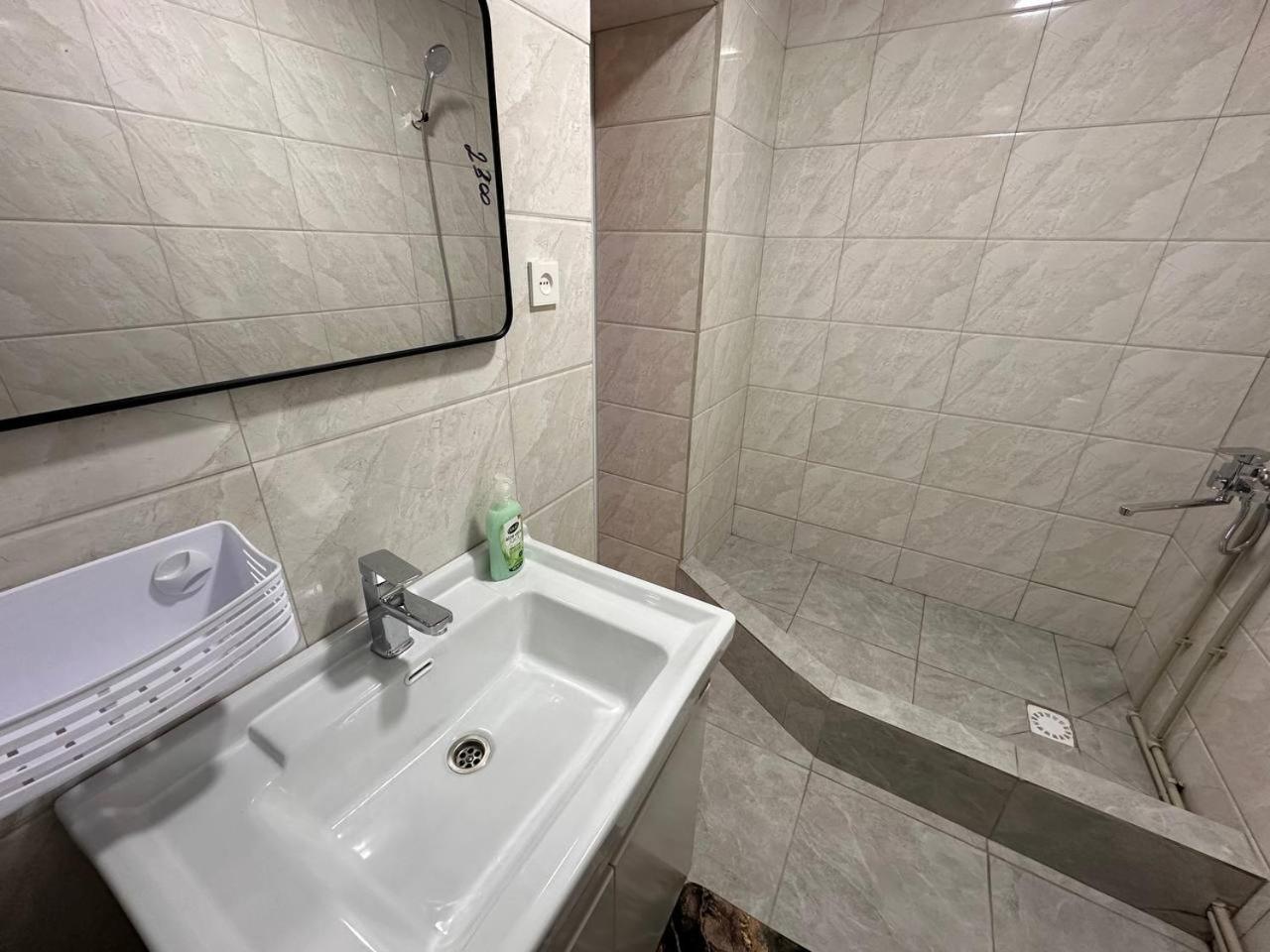 Bed and Breakfast Pamko Naryn Экстерьер фото