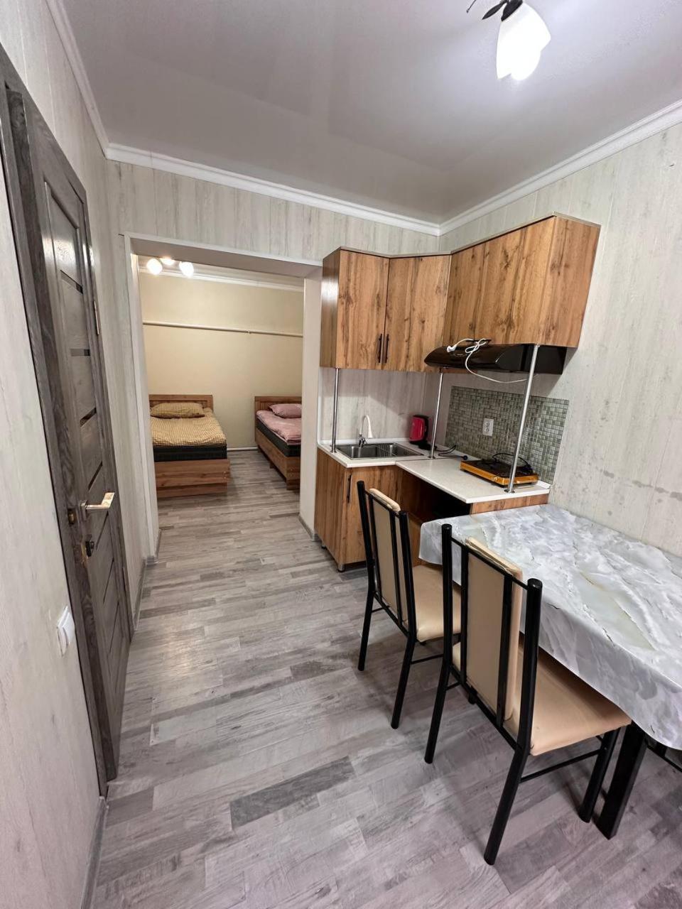 Bed and Breakfast Pamko Naryn Экстерьер фото