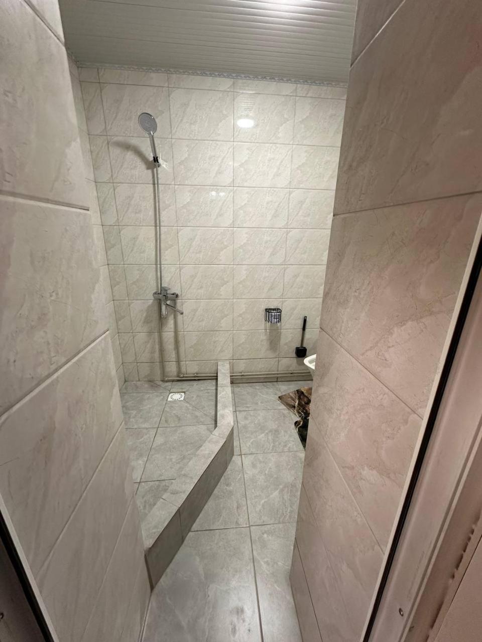 Bed and Breakfast Pamko Naryn Экстерьер фото